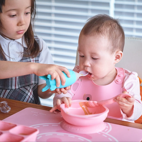 Feeding Spoon Dispenser 嬰兒矽膠火箭唧唧餵食匙